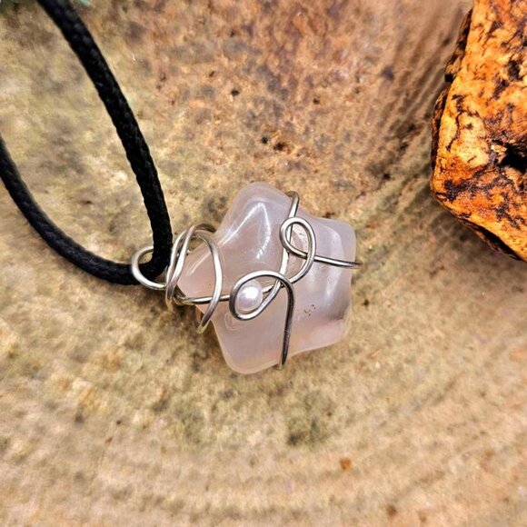 Nature Cherry Blossom Agate Star Wire Wrapped Pendant Necklace - Picture 7 of 10